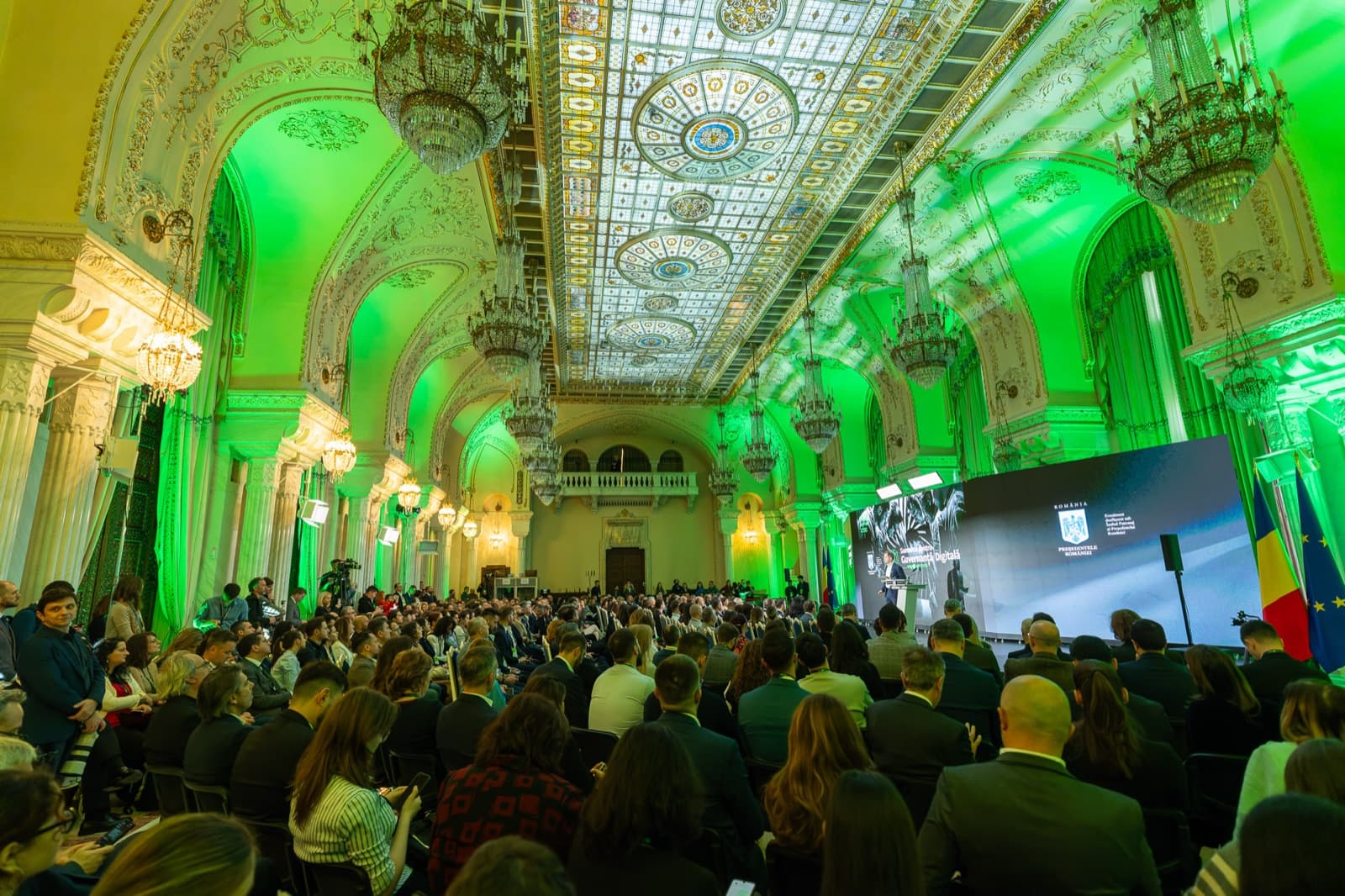 The hall of Cotroceni Palace full of participants during a keynote, 2025 Summit